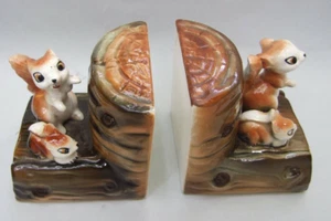 RETRO CERAMIC BOOKENDS w SQUIRREL ANIMAL FIGURINES  DESIGN VINTAGE 1960'S - Picture 1 of 11