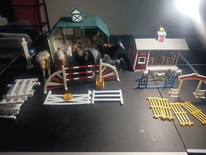 Horse Figurine Lot - Picture 1 of 12