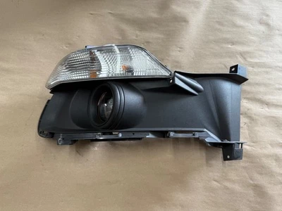 Ford Mustang GT LH 2015-2017 giro lateral del conductor, bisel de luz antiniebla - OEM Foto 1 de 4