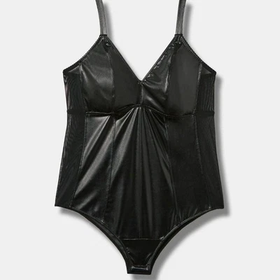 Body Torrid Plisado Negro Mujer Talla 1X 14-16 Foto 1 de 4