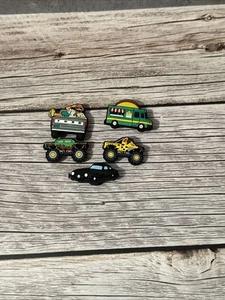 Lot Of 5 Croc Charms - Picture 1 of 1