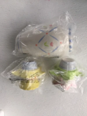 Elegant Blooms - Vase & Taper Candle Holders - Tulip & Daffodil - NEW - Image 1 of 3