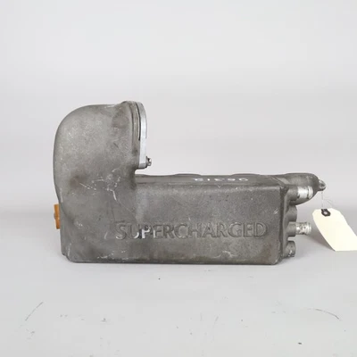 Colector de admisión superior derecho Jaguar XJR 4.0 1998-1999 NCC3001AE OEM usado Foto 1 de 4