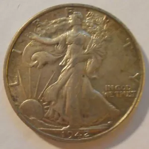 1942 P Walking Liberty Half Dollar, Better grade 90% Silver Coin (42PEW1) - Picture 1 of 4