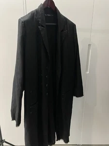 UMITUNAL large Black Edge Coat - Picture 1 of 10
