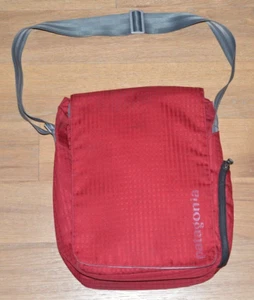 EUC Patagonia Daily Grind rot Messenger Laptop Schultertasche 48880 Umhängetasche - Bild 1 von 13