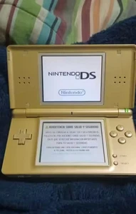 Nintendo DS Lite Legend of Zelda Tristar Gold Edition.Authentic-READ DESCRIPTION - Foto 1 di 3