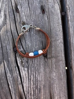 ¡Oferta! Pulsera Triple Cuero Perlas Azul Seaglass Artesanal ¡Envío Gratis! Foto 1 de 4