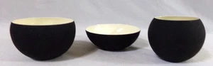Mid Century Modern Matte Black/Cream Glittrig 3 Bowl Set w/Box - Picture 1 of 5
