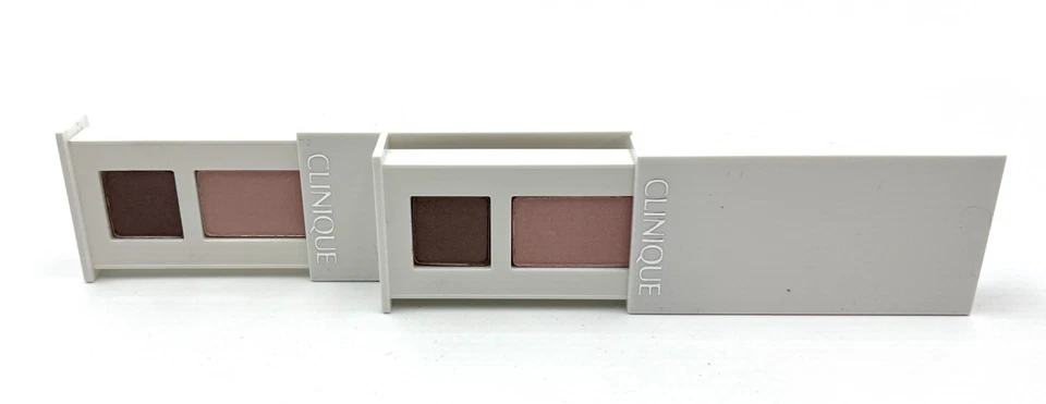 2 x Clinique All About Shadow duo: 23 Hazy/ 22 sapatilhas de balé tom único ~1,7 g - Imagem 1 de 4