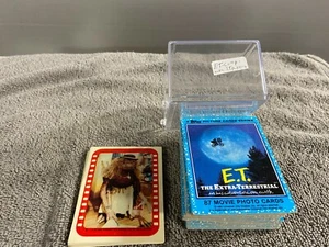 Universal City Studio E T The Extra Terrestrial 87 Cards & 12 Sticker Cards 1982 - Picture 1 of 12