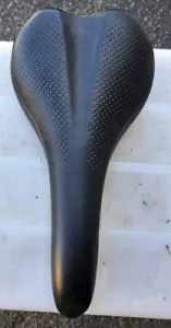 Gusset Saddle - Picture 1 of 9