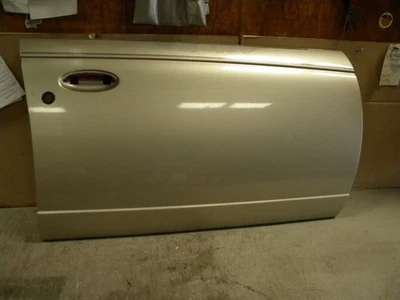 Saturn Sl1 SL2 1996 panel de puerta exterior de fábrica puerta delantera derecha piel dorada Foto 1 de 4