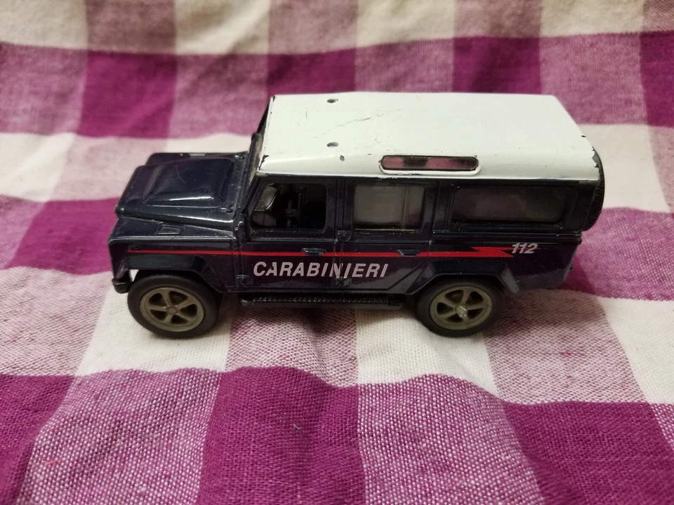 New Ray Newr19913A Land Rover Defender 110 Carabinieri 1/43 - Immagine 1 di 4