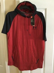 New Mens Under Armour size m Hooded Short Sleeve top with pocket - Picture 1 of 1
