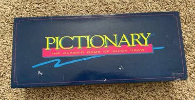 Pictionary The Classic Game of Quick Draw Foto 1 de 4