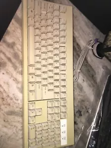 Chicony Keyboard KB-2961 TESTED PS/2 - Picture 1 of 5