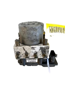 2005 SUBARU IMPREZA Anti-lock Brake Parts ABS Pump Manual Transmission OEM M - Picture 1 of 8