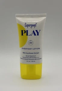 NEU Supergoop! Play LSF 50 Alltagslotion mit Sonnenblumenextrakt Reisegröße 30ml/1oz - Bild 1 von 3