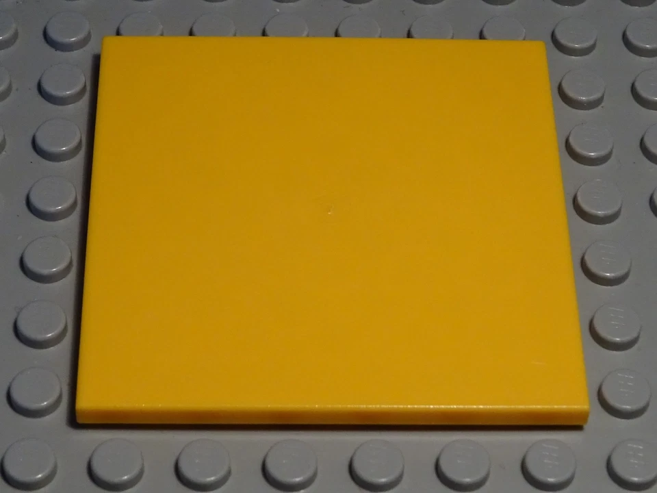 Lego Fliese 6x6 Dunkelgelb - Bild 1 von 1