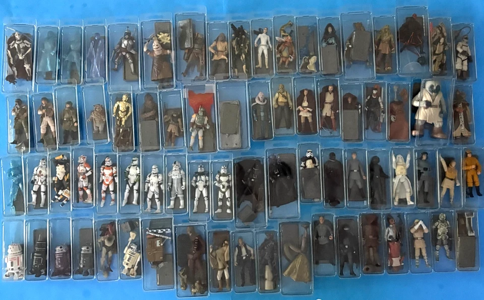 STAR WARS SAGA COMPLETE SET OF 75 FIGURES LOOSE COMPLETE - Image 1 of 1