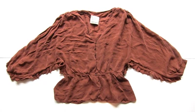 Blusa túnica mediana Madison Marcus 100 % seda marrón cuello en V manga larga con volantes Foto 1 de 4