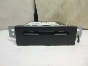 14 15 Buick Regal Chevrolet Impala GMC Yukon TG5 Cd Player 13594481 HJB37 - Picture 1 of 4