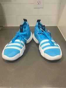 Adidas Uomo Taglia 8.5 Trae Young 2 Basket Trae-tlien UNC Blu Bianco H06479 - Foto 1 di 7
