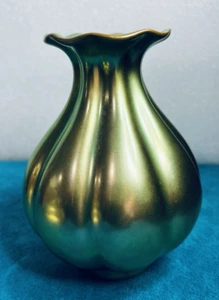 VINTAGE ZOLNAY Eosin PANELED Vase  5" HUNGARY - Picture 1 of 5