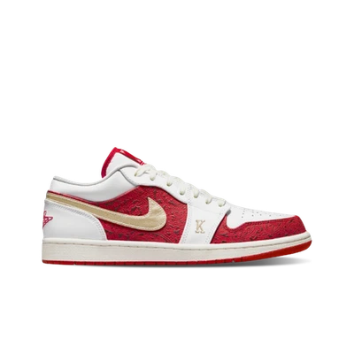 Jordan 1 Low SE Spades - Imagem 1 de 2