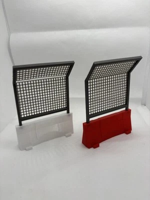 🇦🇺1:32 SCALEXTRIC Slot Car  12 x Jersey Barrier Angled Mesh Barricade P329 - image 1 of 4