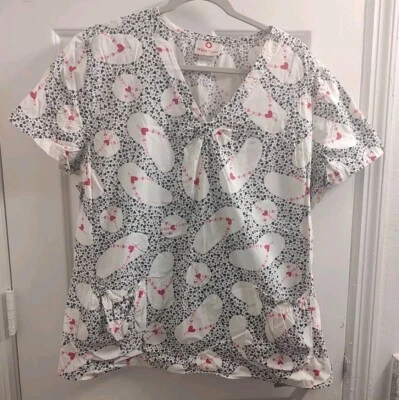 White Cross Heart Sandel Women's Scrub Top Size XL  - Image 1 of 3