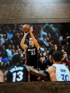 DUNCAN ROBINSON SIGNED 8x10 PHOTO MIAMI HEAT AUTOGRAPHED MIA MICH THE LONG SHOT! - Picture 1 of 2