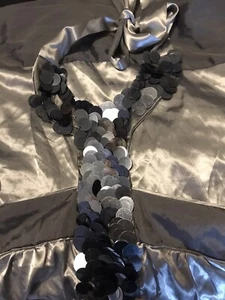 Gorgeous Vintage large sequin silver slinky top size 16 - Picture 1 of 9