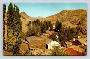 Mitchell Oregon US. Highway 28, Union Oil Co. 76 Gasoline Postcard - Picture 1 of 2