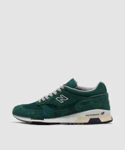 New Balance Mens 1500 MADE in England Premium Leather Shoes IN Green and White - Picture 1 of 9