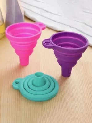 3pcs Collapsible Funnel - Random Color, Space-Saving Kitchen Tool - NEW - Image 1 of 4