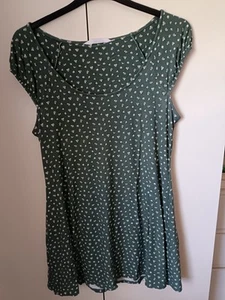 Green And White Floral Dress L 14/16 - Picture 1 of 3