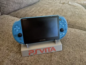 Sistema portátil Sony PlayStation Vita - Azul 2001 - 512 GB SD estuche de transporte! - Imagen 1 de 8