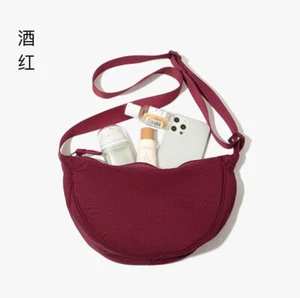 Uniqlo bag that went viral on TikTok BAG Unisex new UK - Picture 1 of 34