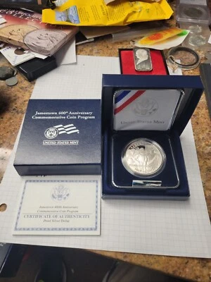 2007 Jamestown 400th Anniversary Proof Silver Dollar. Box/Cao. - Image 1 of 3