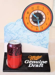 Reloj de encimera Miller Genuino Draft vintage FUNCIONA cerveza - Imagen 1 de 4