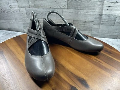 Rockport Cobb Hill Mary Jane SlipOn 8M Janet Shoes Gray Leather Wedge heel Strap - Image 1 of 4