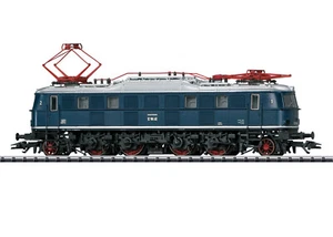 Trix 22451 Elektrolok BR E18 32, blau DB DCC DIGITAL SOUND, MFX, NEUHEIT 2021 - Bild 1 von 1