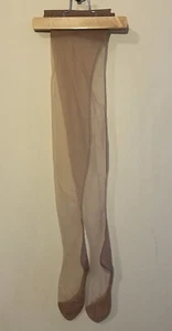 Vintage Gordon 51 Gauge 15 Denier Tan Seamed Nylon Stockings One Pair - Picture 1 of 4