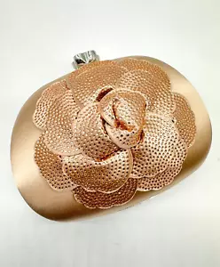 NINA Flores crystal embellished flower satin women's clutch purse - ROSE PINK - Picture 1 of 12