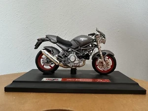 Ducati MonsterS4 Modell - Bild 1 von 2