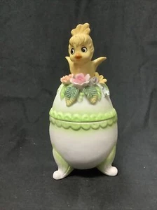 Vintage Biskuit Schmuckschatulle, Eierform, mit gelbem Küken & Blumen, 5" T x 2,25" W - Bild 1 von 8