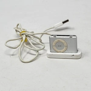 Apple iPod Shuffle A1204 Silver 1GB MP3 Player Tested Working W Charger Gen 2 - Picture 1 of 6