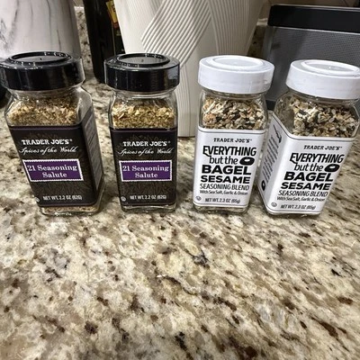 Trader Joe's 21 Seasoning Salute |EVERYTHING but the BAGEL SESAME 4 pack - Image 1 of 2